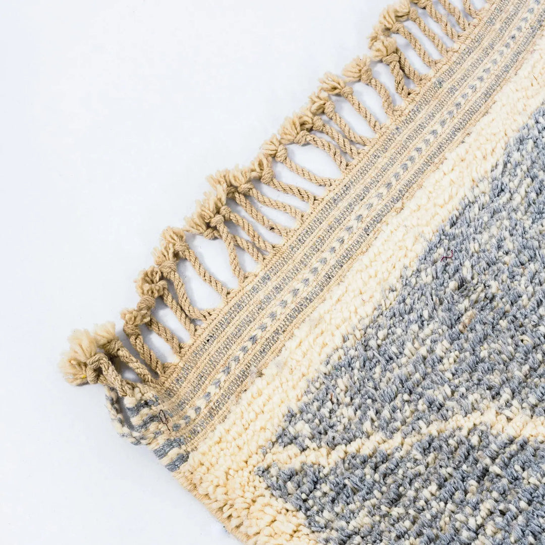 Beni Ouarain Authentic Moroccan Rugs Made craftilymarrakesh.com