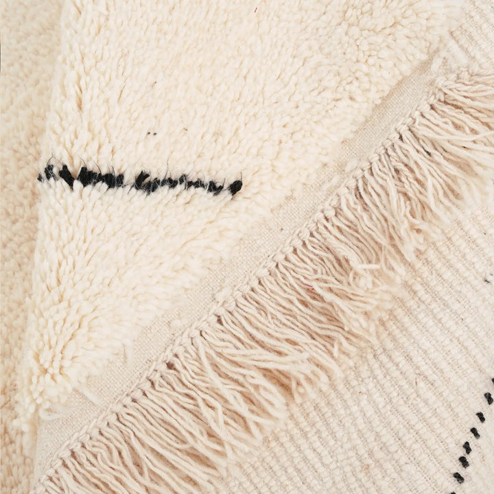 Beni Ouarain Authentic Moroccan Rugs Made craftilymarrakesh.com