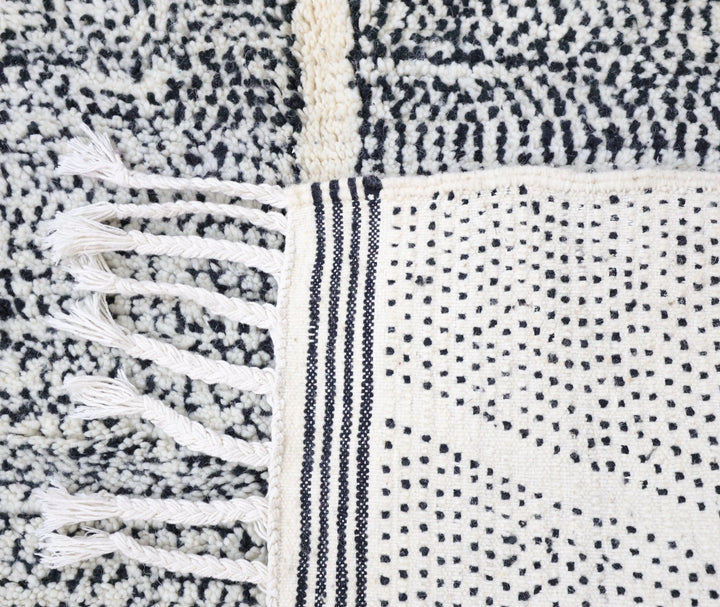 Authentic Custom Moroccan Rugs Made craftilymarrakesh.com